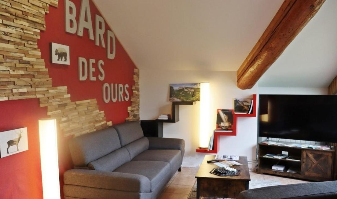 Gite Bard Des Ours Saint-Martin-en-Vercors Buitenkant foto